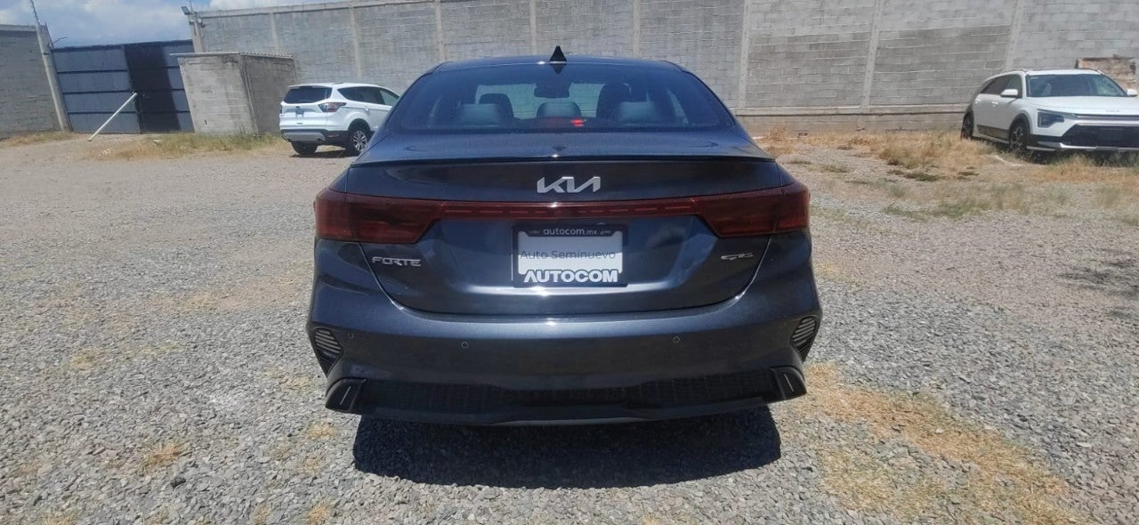 2022 Kia FORTE GT LINE