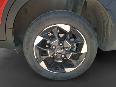 2024 Kia SONET EX IVT