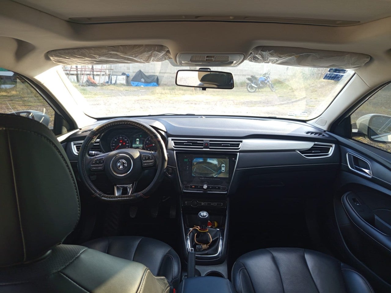 2024 MG MG5 1.5L DEL ELEGANCE MT