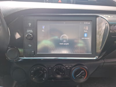 2023 Toyota HILUX D-CAB BASE